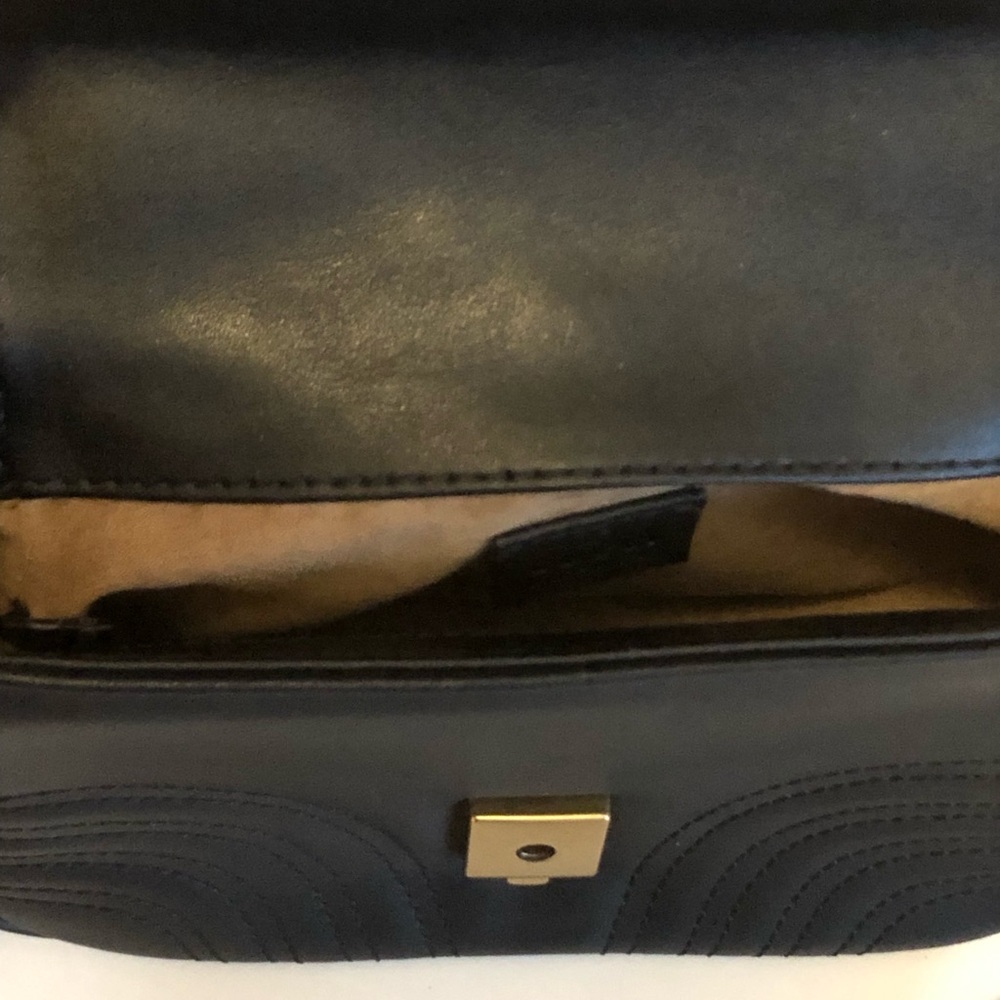 GUCCI Black Authentic Leather  Bag With Original Detachable Strap Like New - Picture 12 of 16